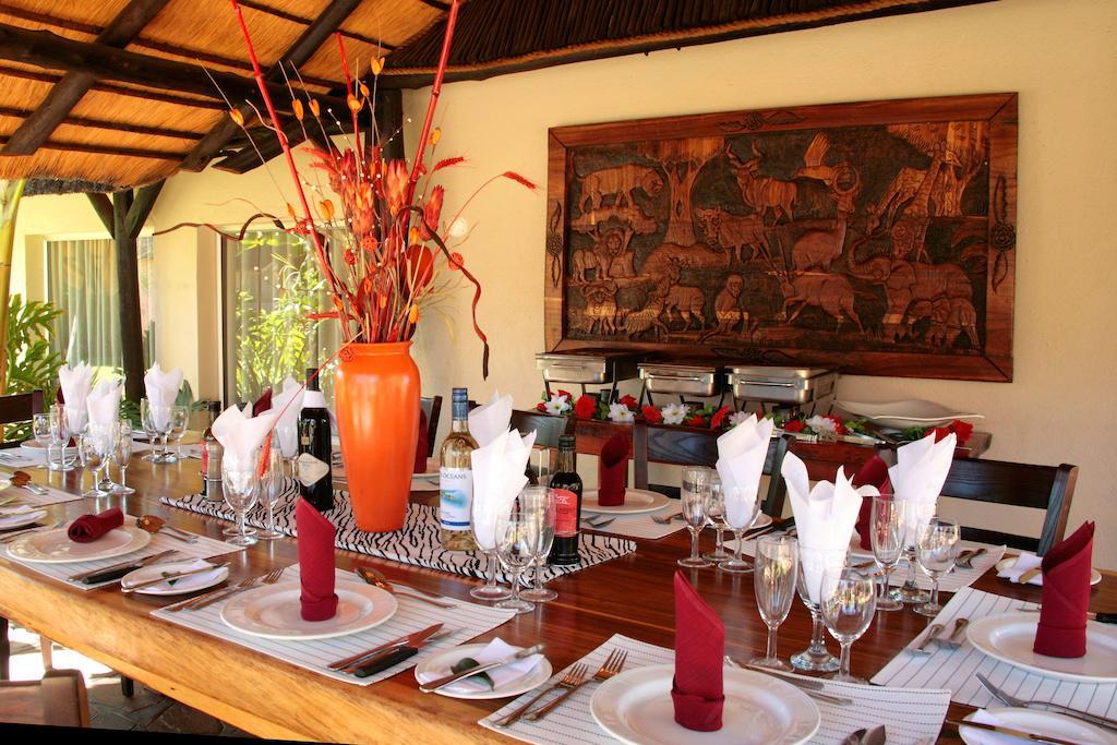 Cest Si Bon Hotel Otjiwarongo Esterno foto